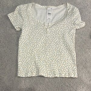 PacSun White Floral Short Sleeve Top